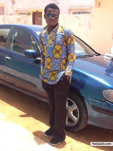  - click for next photo