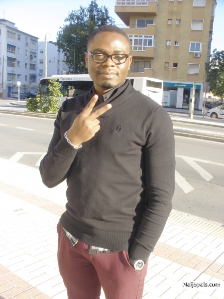  - click for next photo