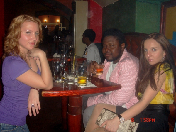  - click for next photo