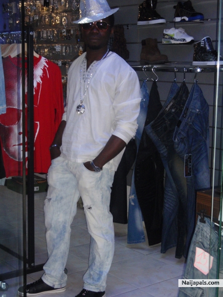  - click for next photo