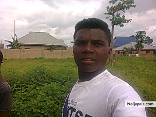bishop asaze - click for next photo