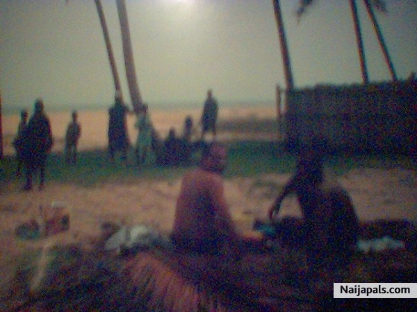  - click for next photo