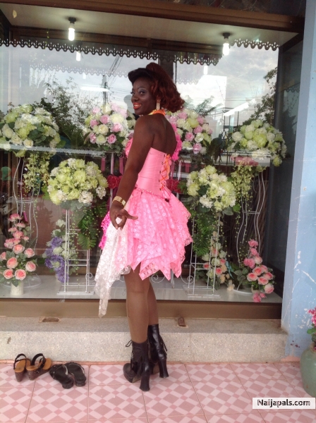  - click for next photo
