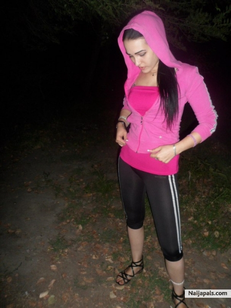  - click for next photo