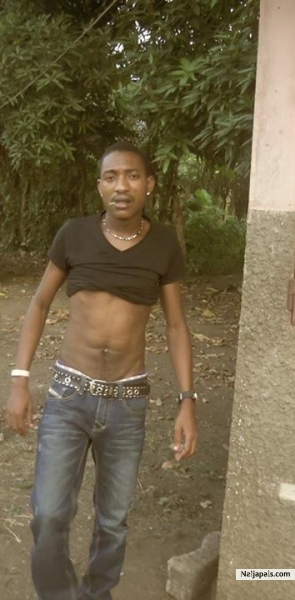  - click for next photo
