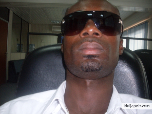 Thats me - click for next photo