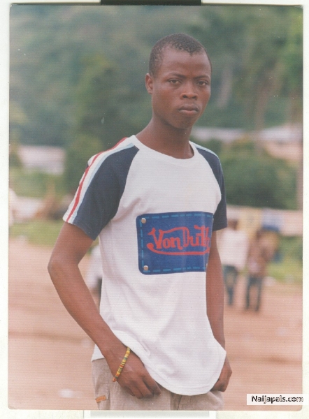  - click for next photo