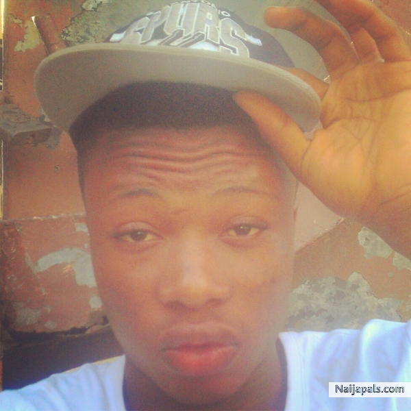  - click for next photo