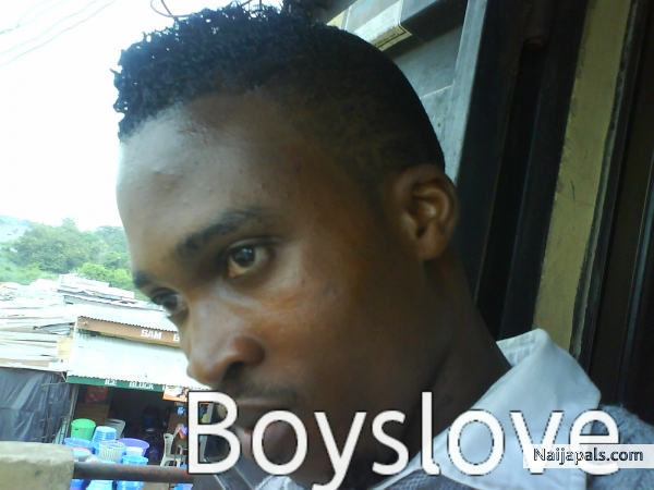  - click for next photo