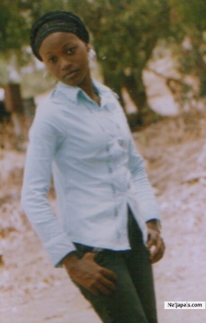  - click for next photo