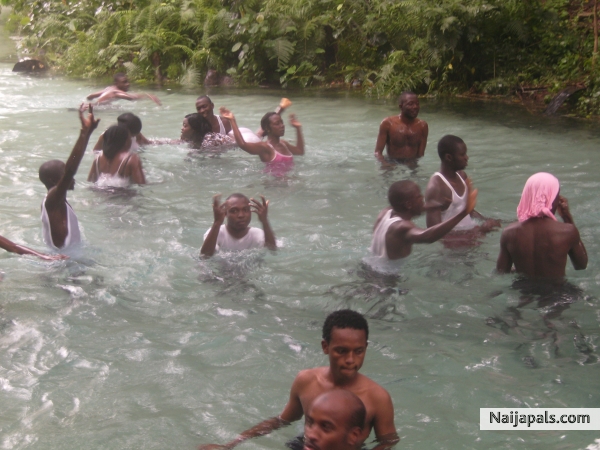 THIS WAS IN YANKARI IN BAUCHI STATE NAIJA - click for next photo
