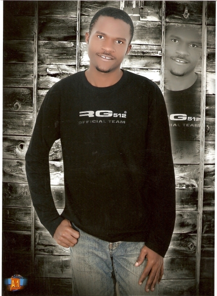  - click for next photo