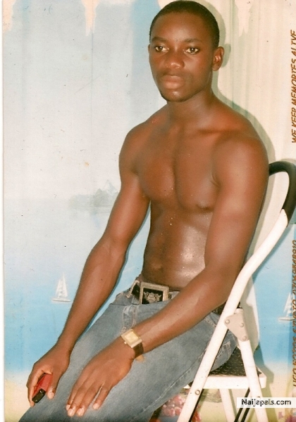  - click for next photo