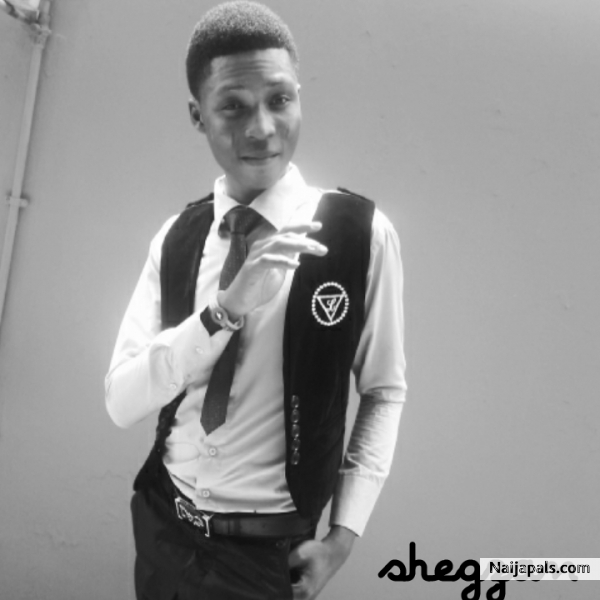 i'm a V.I.P 2 Baba God!! - click for next photo