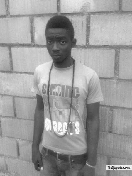 - click for next photo