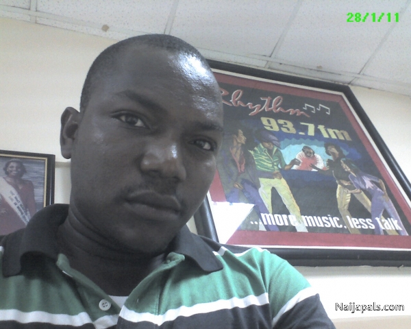  - click for next photo