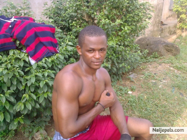 SamBilly - click for next photo