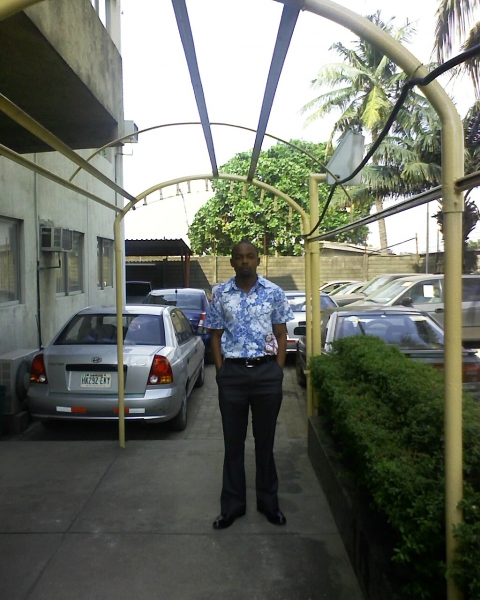  - click for next photo