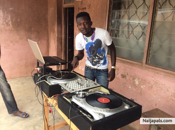 Dj L,A - click for next photo