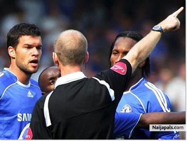 hmmm RED CARD GETOUT. - click for next photo