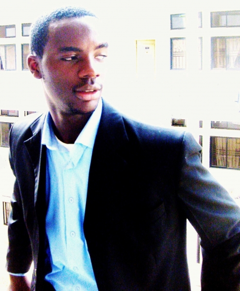  - click for next photo