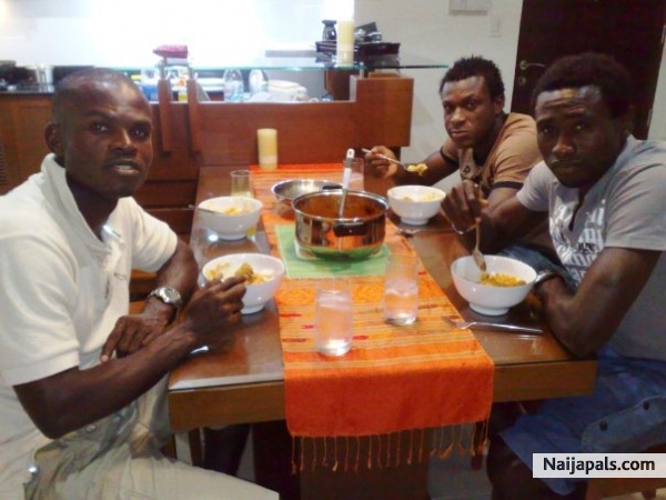 eating dinner wit my friends at my home. - click for next photo