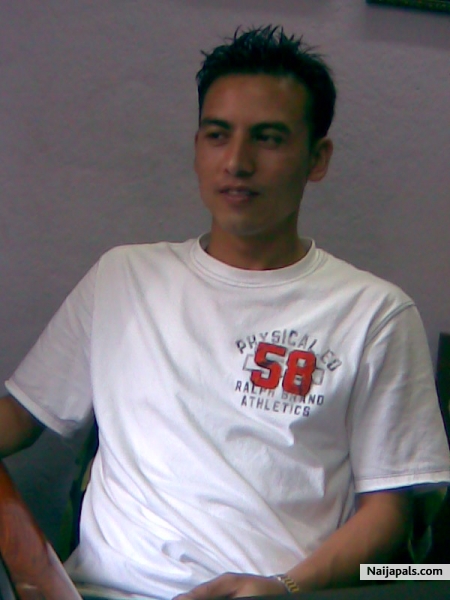  - click for next photo