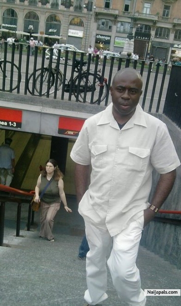 Me Casmas - click for next photo