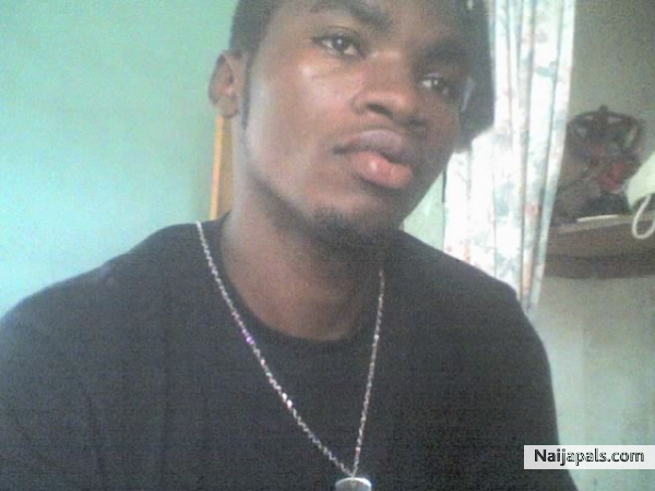  - click for next photo
