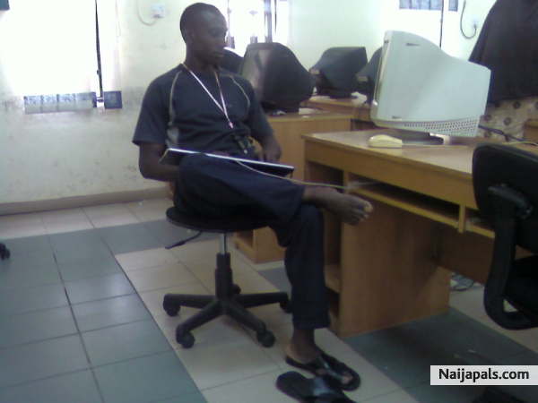 Prof toshiba in his office - click for next photo
