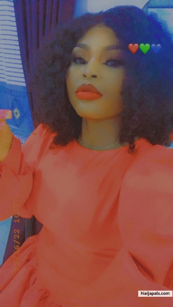 Simple me 💯💕💗 - click for next photo