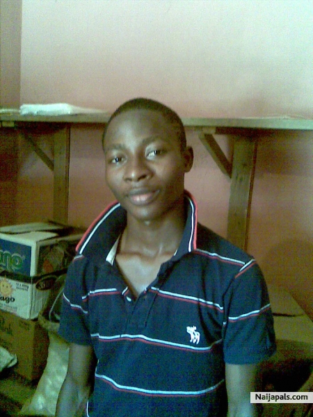 Taiwo - click for next photo