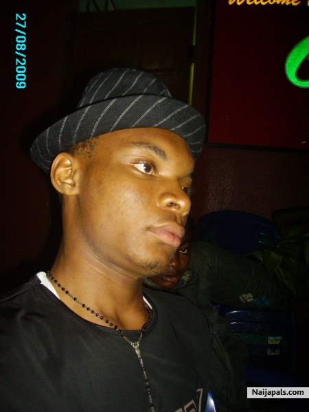 hellooo..... - click for next photo