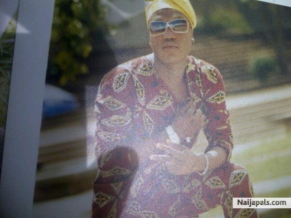 IN MA AFRICAN DRESS :)) - click for next photo