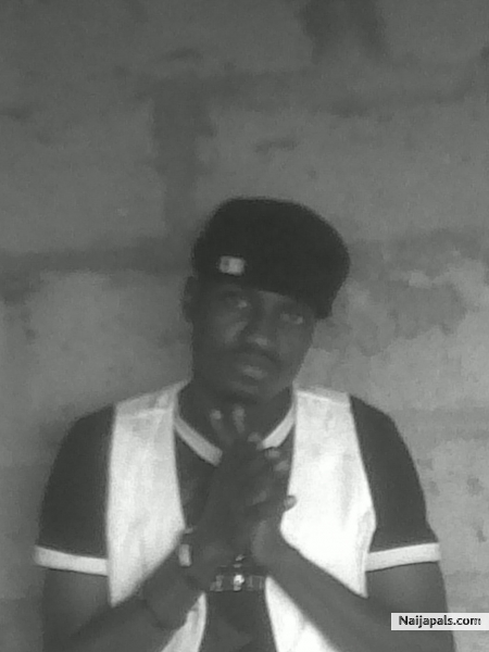 Ugoblazing - click for next photo