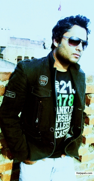  - click for next photo