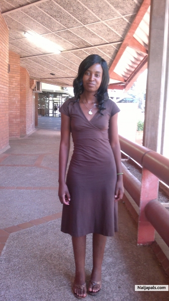 chantelle sne zwane - click for next photo