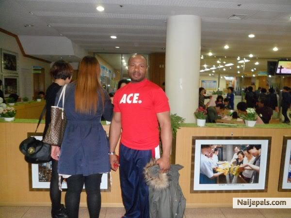  - click for next photo