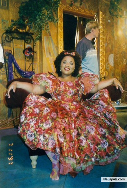 Abigail Sasa dance Environment. - click for next photo