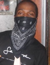 am all black today....if you know what I mean - click for next photo