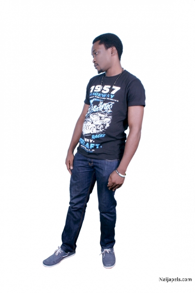  - click for next photo