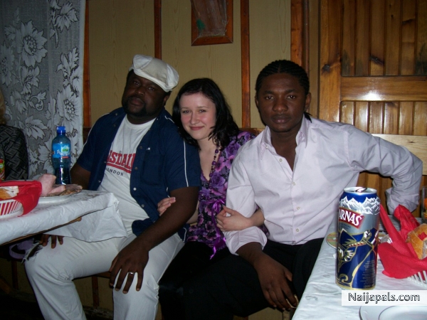  - click for next photo
