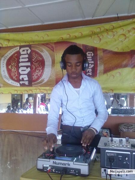 wat up my DJs - click for next photo