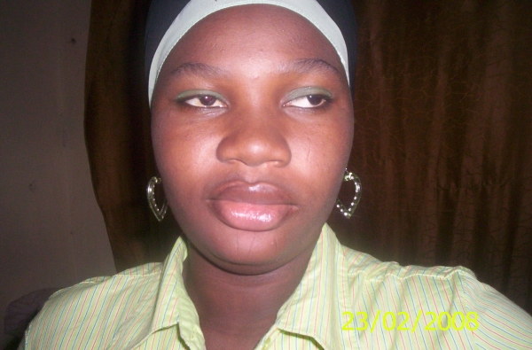  - click for next photo