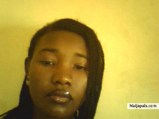 AM SINGLE - click for next photo