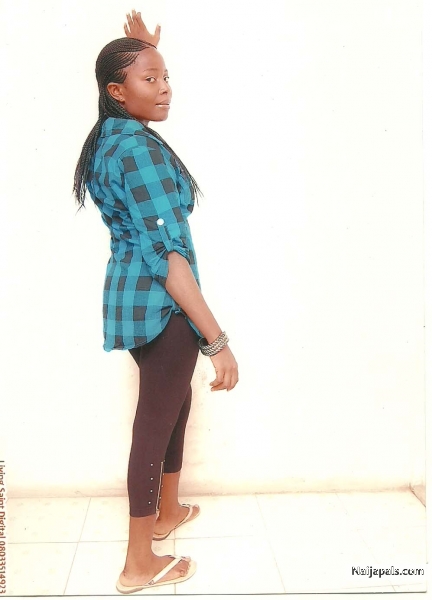  - click for next photo