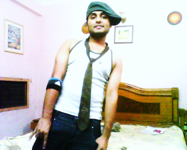  - click for next photo