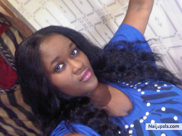 mee - click for next photo