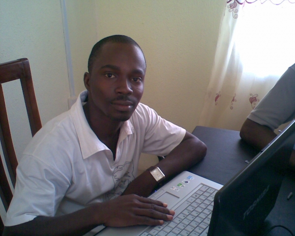  - click for next photo