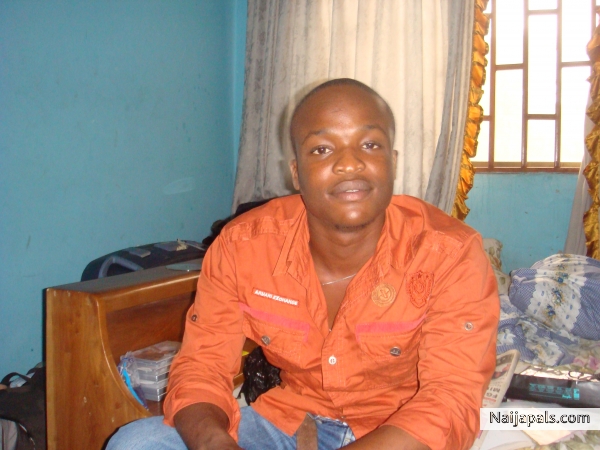  - click for next photo